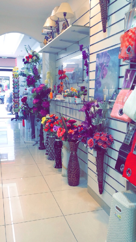 Fleurs decoration interieur magasin